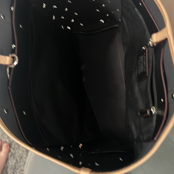 authentic, rare, hard to find coach perforated butterfly tote w/ matching wallet - Picture 6 of 11